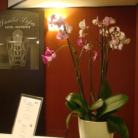 Santa Loja Hotel Residence Tito ภายนอก รูปภาพ