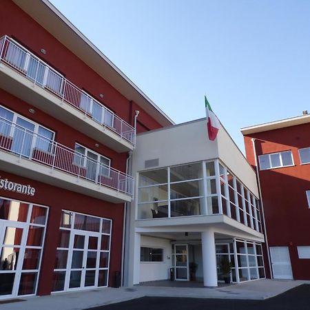 Santa Loja Hotel Residence Tito ภายนอก รูปภาพ